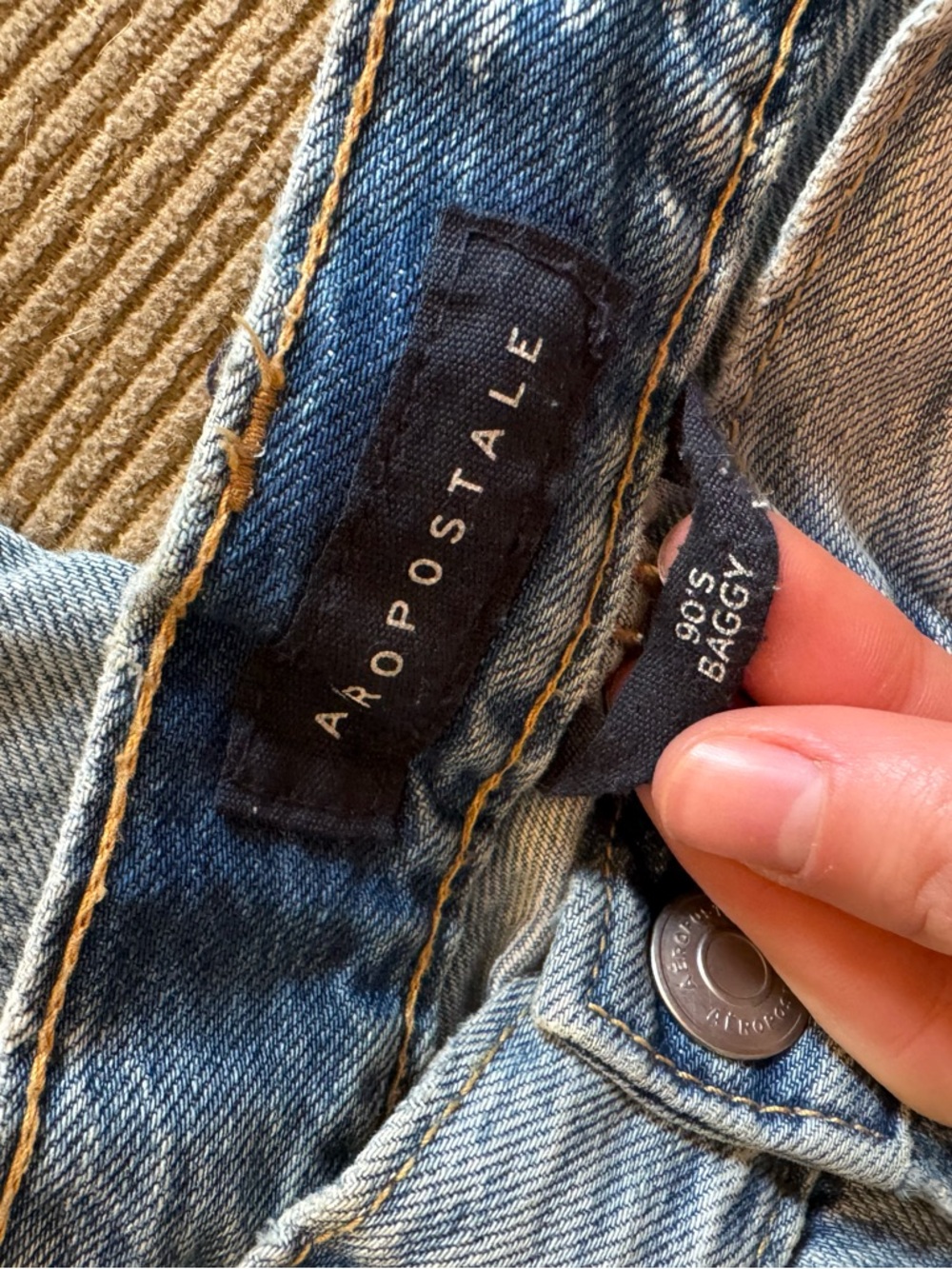 Aeropostale Light Wash Distressed Men's Jeans